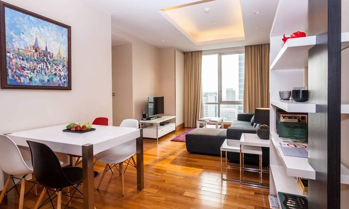 Yan Nawa Apartment | Serviced 2 Bed SKY VILLAS WITH VIEW, Pool and BTS