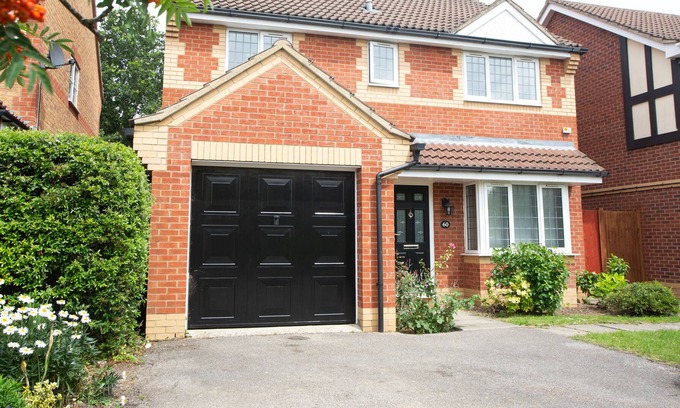 Bicester House | Serviced Accommodation in Bicester