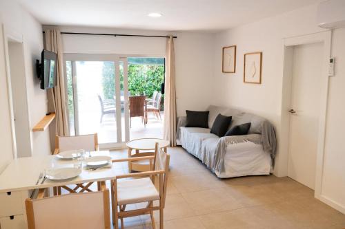 Ses Salines Apartment | Ses Salines Apartments Sa Cubeta