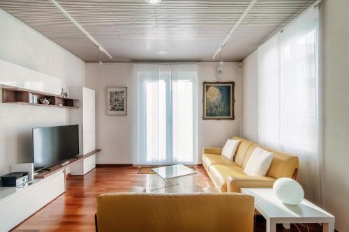 Lugano Apartment | Sestante Apartments by Quokka 360 - A garden in the town centre