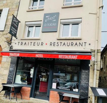 Broons Hotel | Set A Table