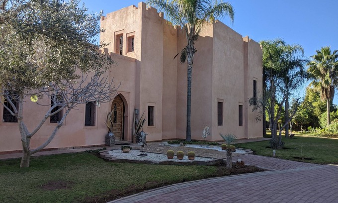 Ait Hamid Villa | Set beside an olive grove the poolside villa is 12 mn away from Marrakech by car
