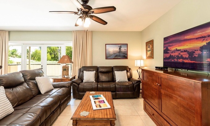 Key West Condo | *SET SAIL @ COCONUT MALLORY* Condo + LAST KEY SERVICES…