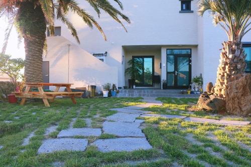 Hallim House | Seutei Hyeobjae10Gil