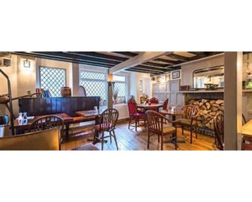 Dartmouth Hotel | Seven Stars
