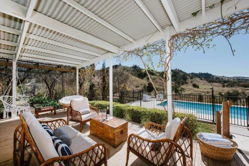Yarrabin House | Seven Tree Hill - An Enchanting Family Homestead