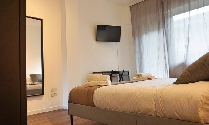 Municipio 2 House | Sevi Modern Stay, at the station