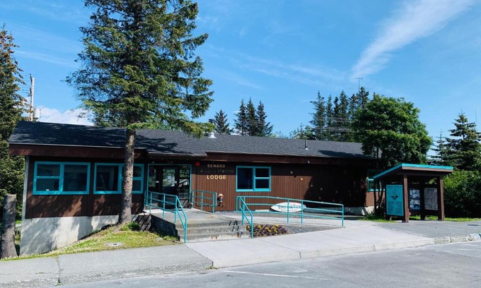 Seward Cabin | Seward Adventure Lodge