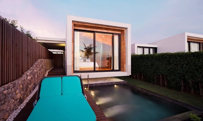 Khuekkhak Villa | (SHA+)Luxury Beachfront Pool Villa (B01)