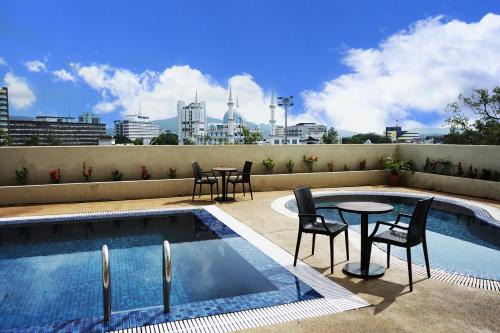 Kuantan Hotel | Shahzan Hotel Kuantan, Trademark Collection by Wyndham