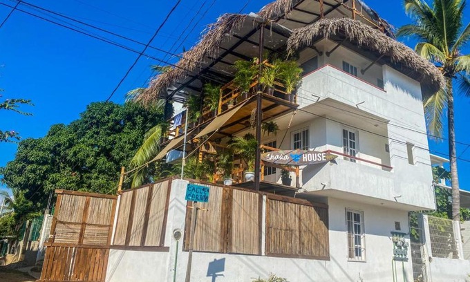 Barra de Colotepec Hotel | Shaka House