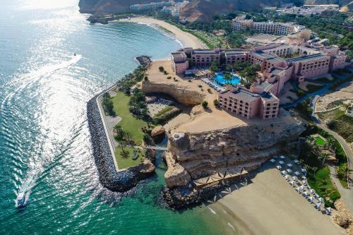 Barr Al Jissah Resort | Shangri-La Al Husn, Muscat - Adults Only Resort