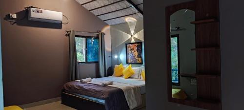 Kamalapur House | Shankar Homestay