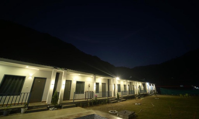 Sirala Resort | Shanti people resort and camp