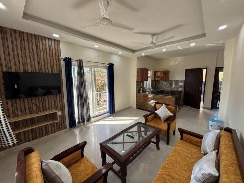 Bhimtal Apartment | Shanti Retreat