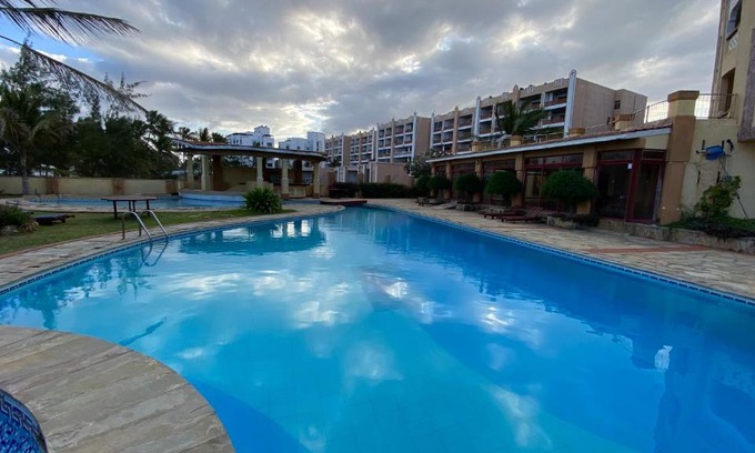 Shanzu Hotel | Shanzu Beachfront Suites