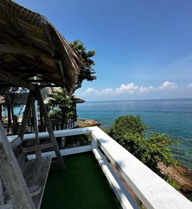 Pulau Perhentian Kecil Resort | Shari-La Perhentian Island Resort - Bluestar