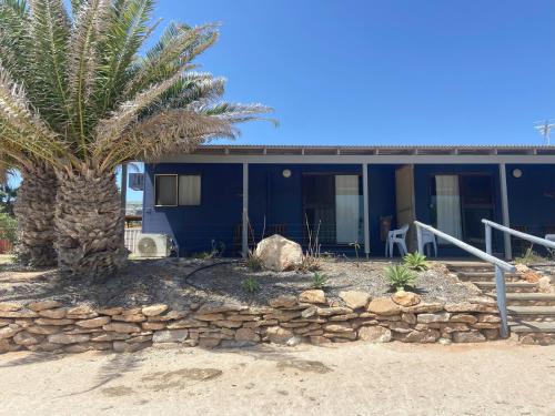 Denham Apartment | Shark Bay Cottages