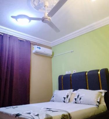 Central Region House | Shark's Guest House