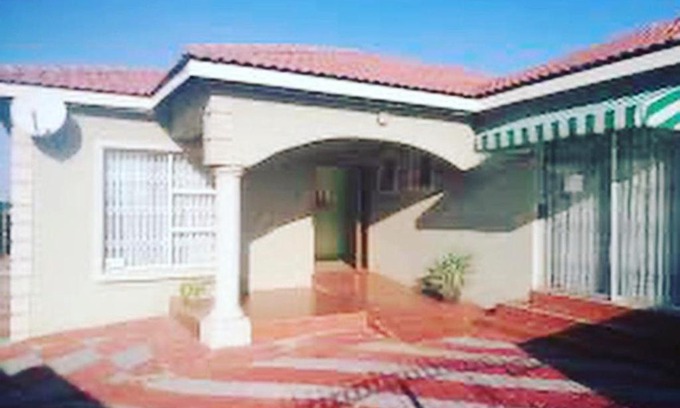 Moses Kotane House | Sharon guesthouse