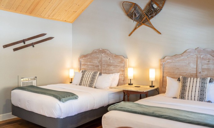 McCloud Cabin | Shasta View Lodge - Cabin 4