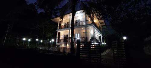 Ramakkalmedu House | Shawn Dale Homestay