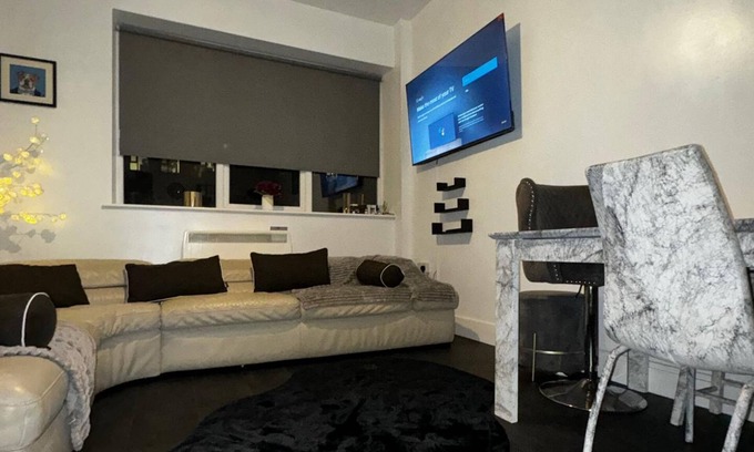 Sheffield House | Sheffield Serenity Retreat - Cozy 3-Bed House