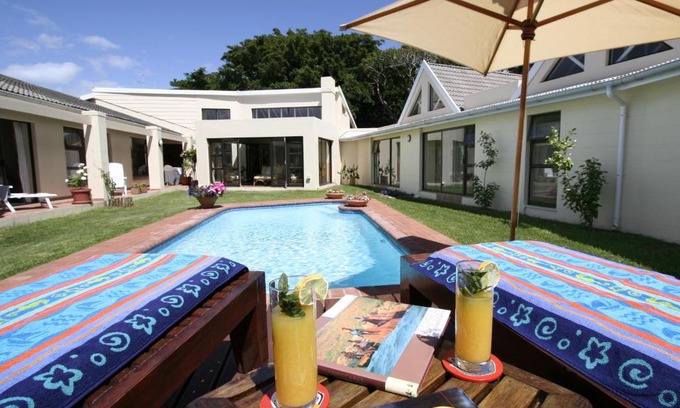 West Bank House | Sheilan House