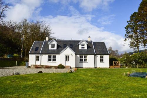 Colintraive House | Shelduck Cottage