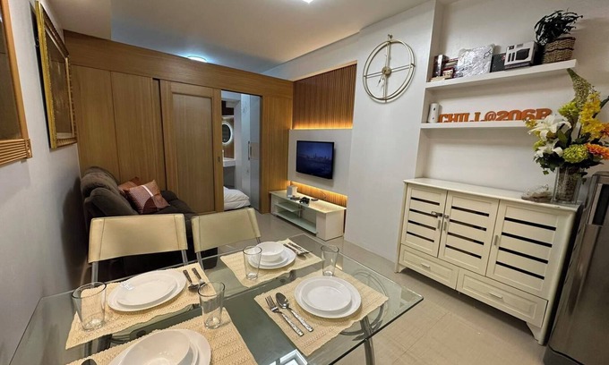 Barangay 76 Condo | Shell Residences, Pasay near Naia Airport, MOA, SMX, PICC