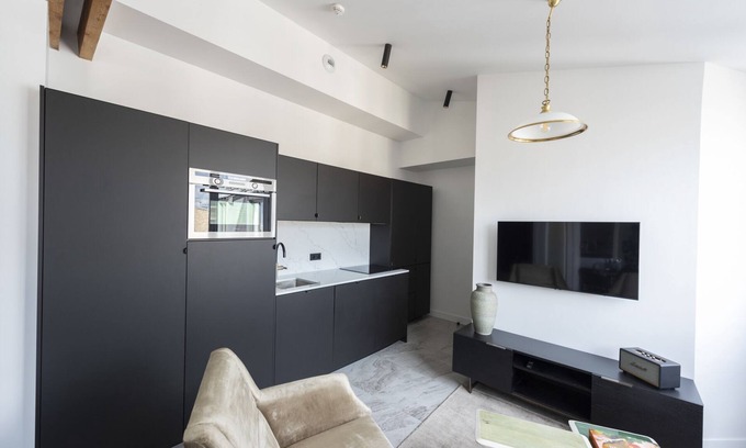 Faubourg-du-Roule Apartment | Shelley, 4 stars, close to Arc de Triomphe