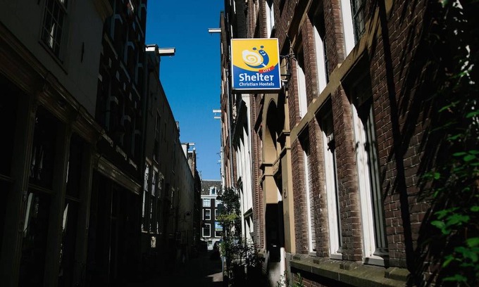 Amsterdam City Centre Hostel | Shelter City
