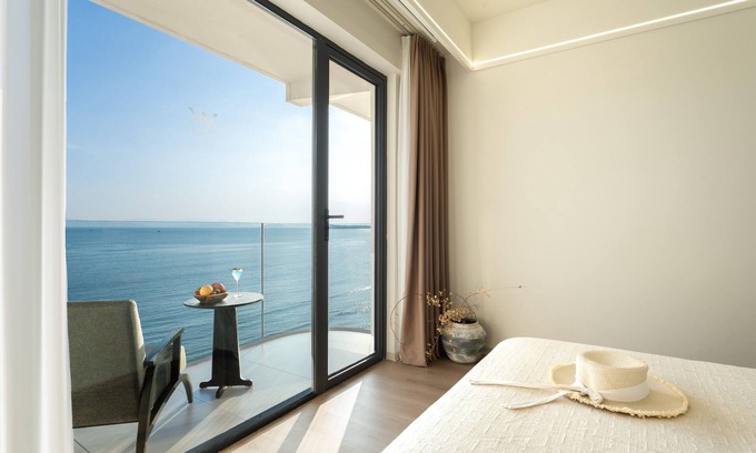 Dapeng Hotel | Shenzhen White House Sea View Resort
