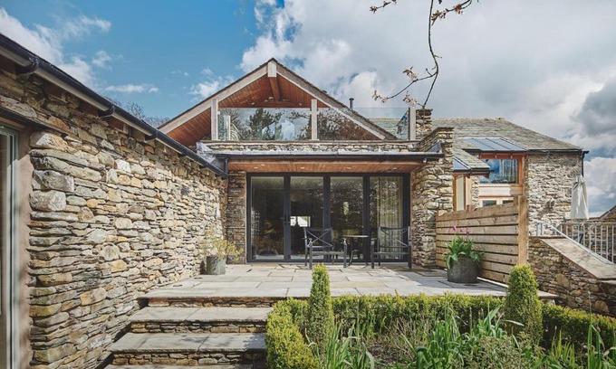 Kendal House | Shepherd's View