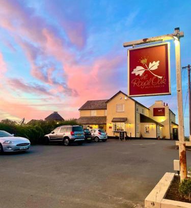 Ledbury Hotel | Shepherds Gate at The Royal Oak Much Marcle