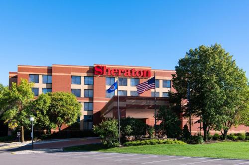 Minnetonka Hotel | Sheraton Minneapolis West Hotel