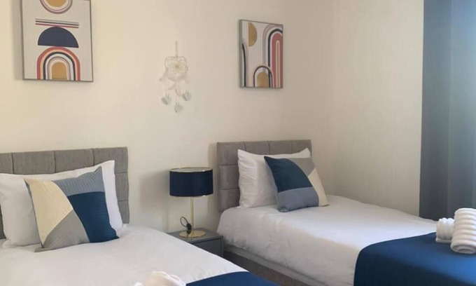 Mapperley Apartment | Sherwood- Nottingham Castle- Contractors- Free Parking- Long and Short Stays