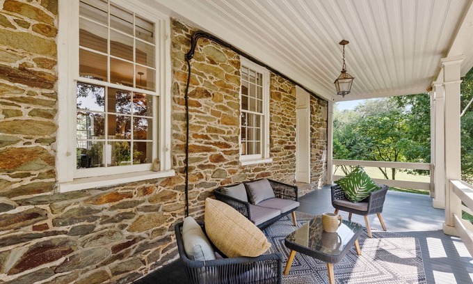 Blue Ridge House | Shiloh, Shiloh Renovated Farm House in Purcellville