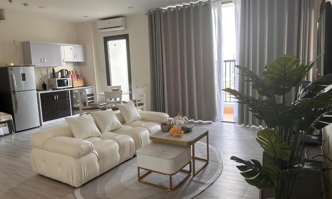 Hanoi Apartment | Shine Three Bedroom Apartment Nguyễn Xiển
