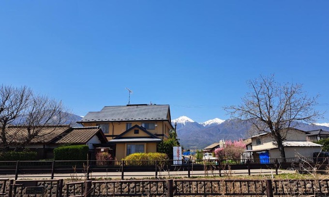 Azumino House | Shino's Farm Inn