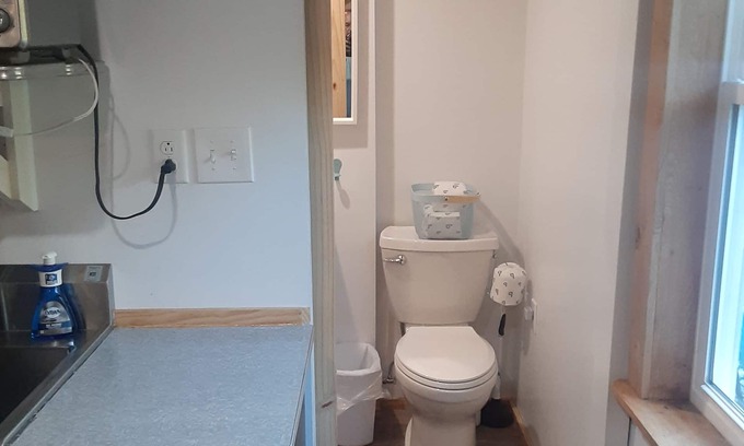 Atlantic Mine Apartment | Shipping Container close to Houghton