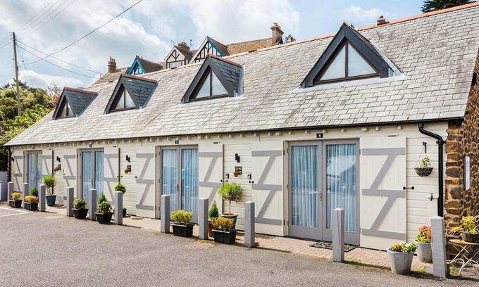 Porlock Apartment | Ships Mews