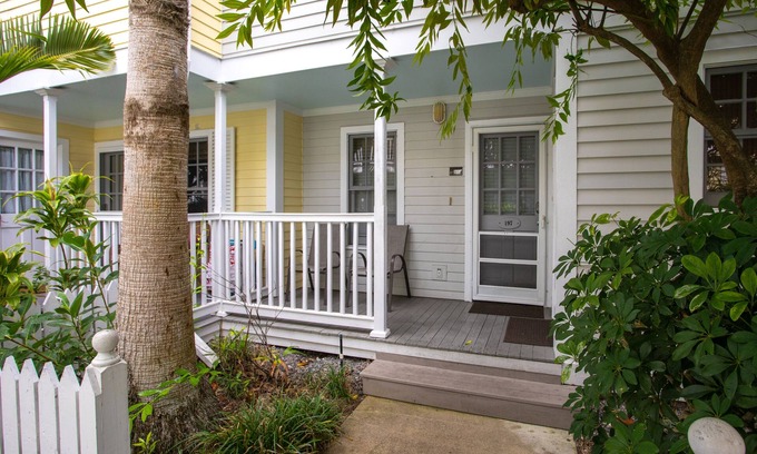 Truman Annex House | Shipyard 197-Condo in Truman Annex-2 bedroom 1 bath, close to Duval w/pool