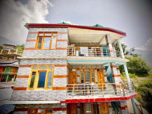 Tosh House | Shivaay guest house