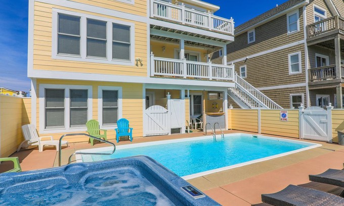 Nags Head House | Shore Dream'n | Nags Head | Semi-Oceanfront | 5 Bedrooms | Sleeps 10