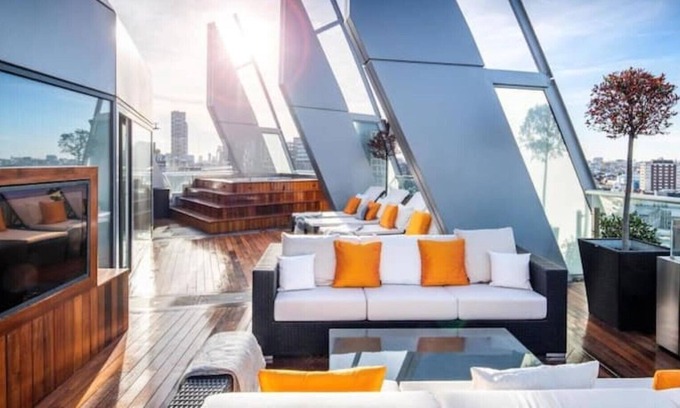 Bunhill Apartment | Shoreditch Penthouse large week/month discounts.