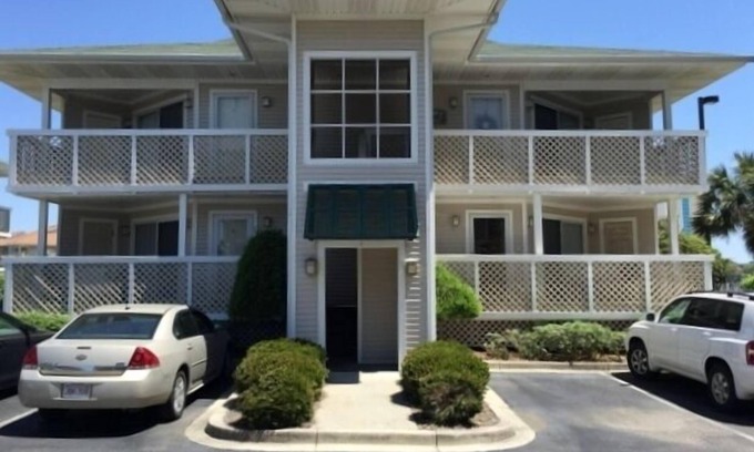 Cherry Grove Beach House | Shorehaven II 1-B - Two Bedroom House, Sleeps 6