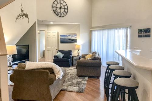 Kimberling City Apartment | Shoreline Haven