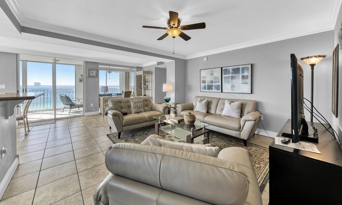 Holiday Isle Condo | Shoreline Towers 2116 - 3 Bdrm/2 Bath Directly on beach with amazing sunsets.