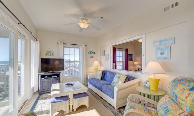 Hatteras Apartment | Shores Fine Again - Rare 3 Bedroom Durant Station Condo Home in Hatteras
